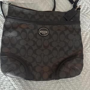 Coach F58285 Outline Signature File Bag Crossbody Black Smoke